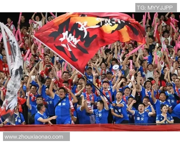 足球队最强三号球星领衔崭新时代 他的精彩表现引领全队突破极限 足球队最强三号球星领衔崭新时代 他的精彩表现引领全队突破极限