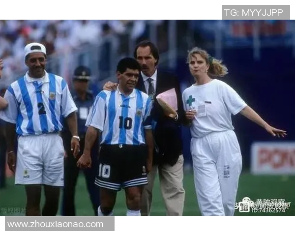 防守反击足球之王:他如何凭借速度与智慧统治赛场 防守反击足球之王:他如何凭借速度与智慧统治赛场